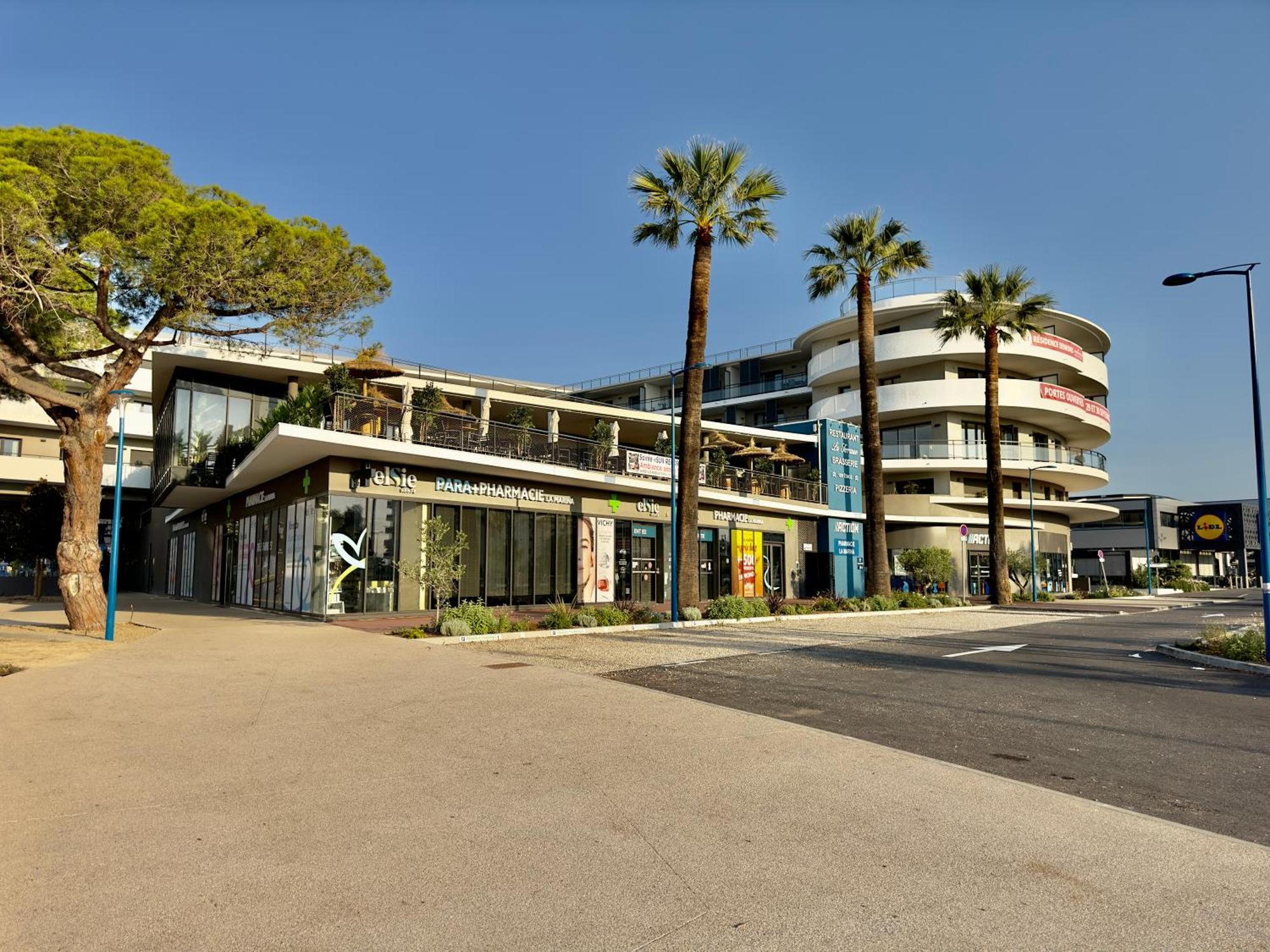 Regent Cote D'Azur Air-Conditioned, Pool, Garden & Parking Villeneuve-Loubet Dış mekan fotoğraf